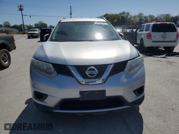 2015 Nissan Rogue SV with VIN KNMAT2MVXFP568267, listed as a Copart auction lot 52093325 with 85,243 mi miles and Salvage Title. Bid and sale history available at DreamBid. Image 5.