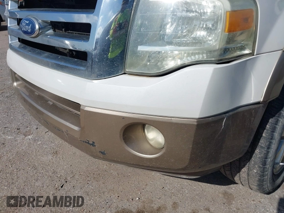2011 Ford Expedition XLT with VIN 1FMJU1H55BEF13437, listed as a IAAI auction lot 42368594 with 177,150 mi miles and . Bid and sale history available at DreamBid. Image 17.