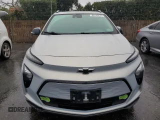 2022 Chevrolet Bolt EUV Premier with VIN 1G1FZ6S09N4126320, listed as a Copart auction lot 85140044 with 44,149 mi miles and Salvage Title. Bid and sale history available at carsss.com. Image 5.
