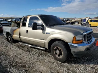 2001 Ford Super Duty F-250 XL with VIN 1FTNX20F51EB97334, listed as a Copart auction lot 78642094 with 226,311 mi miles and Salvage Title. Bid and sale history available at carsss.com. Image 4.