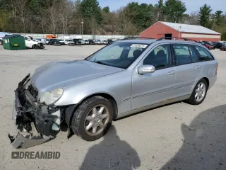 2003 Mercedes-Benz C 240 z VIN WDBRH81J43F380823, wystawiony jako Copart lot #53936025 z przebiegiem 141 938 mil mil oraz Tytuł czysty. Historia ofert i sprzedaży dostępna na DreamBid. Obrazek 1.