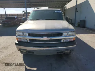 2002 Chevrolet Suburban LS with VIN 3GNFK16Z32G219170, listed as a Copart auction lot 73681914 with 200,759 mi miles and Salvage Title. Bid and sale history available at carsss.com. Image 5.
