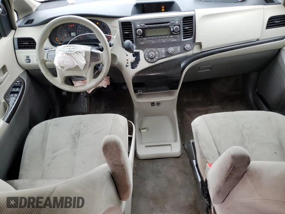 2013 Toyota Sienna L with VIN 5TDZK3DC0DS395209, listed as a Copart auction lot 43068555 with 88,628 mi miles and Clean Title. Bid and sale history available at carsss.com. Image 8.