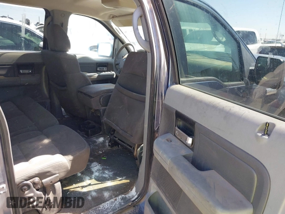 2006 Ford F-150 XLT with VIN 1FTPW12556KC38225, listed as a IAAI auction lot 41838436 with 172,926 mi miles. Bid and sale history available at carsss.com. Image 8.