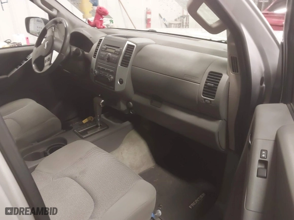 2012 Nissan Frontier SV with VIN 1N6AD0FVXCC451917, listed as a IAAI auction lot 41674527 with 66,857 mi miles. Bid and sale history available at carsss.com. Image 5.