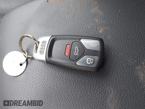 2018 Audi Q5 Premium with VIN WA1ANAFYXJ2173369, listed as a IAAI auction lot 41718714 with 60,578 mi miles and . Bid and sale history available at DreamBid. Image 11.