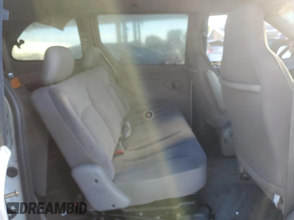 2001 Dodge Caravan SE z VIN 1B4GP25391B176668, wystawiony jako Copart lot #46161565 z przebiegiem 65 790 mil mil oraz Czysty tytuł • Clean title. Historia ofert i sprzedaży dostępna na DreamBid. Obrazek 11.