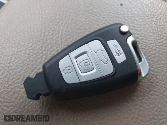 2009 Hyundai Veracruz GLS with VIN KM8NU73C39U081277, listed as a IAAI auction lot 41657976 with 80,605 mi miles and . Bid and sale history available at DreamBid. Image 11.