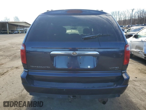 2006 Chrysler Town & Country LWB Limited with VIN 2A8GP64L16R784567, listed as a Copart auction lot 81466244 with 108,211 mi miles and Clean Title. Bid and sale history available at carsss.com. Image 6.