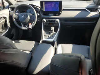 2024 Toyota RAV4 Hybrid XSE с VIN 2T3E6RFV2RW061726, выставлен на аукционе Copart как лот 62136645 с пробегом 22 680 миль миль и Списание • Salvage title. История ставок и продаж доступна на DreamBid. Изображение 8.
