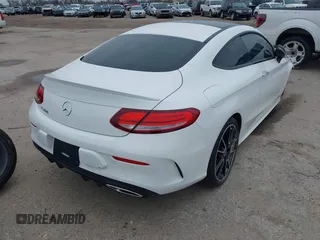 2022 Mercedes-Benz C 300 with VIN W1KWJ8DB5NG115893, listed as a IAAI auction lot 41590272 with 15,562 mi miles and . Bid and sale history available at DreamBid. Image 4.