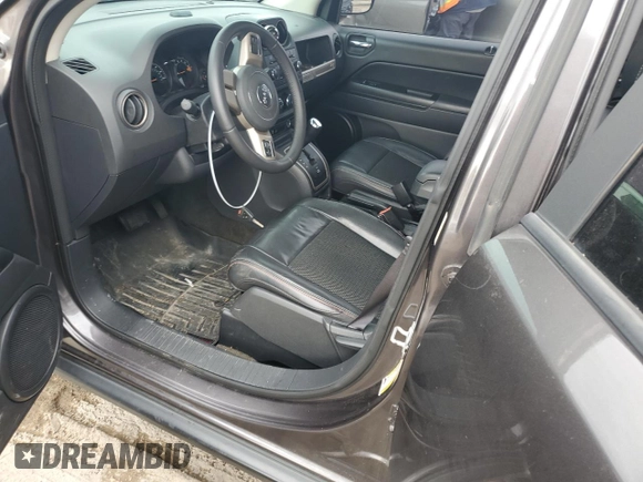 2016 Jeep Compass Sport с VIN 1C4NJCBB7GD754552, выставлен на аукционе Copart как лот 88460665 с пробегом 140 050 миль миль и Списание • Salvage title. История ставок и продаж доступна на DreamBid. Изображение 7.