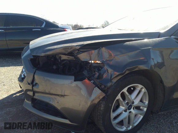 2016 Ford Fusion SE with VIN 3FA6P0HDXGR333108, listed as a IAAI auction lot 41065202 with 184,227 mi miles. Bid and sale history available at carsss.com. Image 6.
