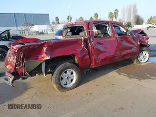 2018 Chevrolet Silverado 1500 LT with VIN 3GCUKREC4JG386597, listed as a IAAI auction lot 41355322 with Not Provided miles. Bid and sale history available at carsss.com. Image 4.