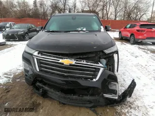 2023 Chevrolet Traverse LT Cloth with VIN 1GNERGKW1PJ172832, listed as a IAAI auction lot 41553672 with 26,184 mi miles. Bid and sale history available at carsss.com. Image 12.