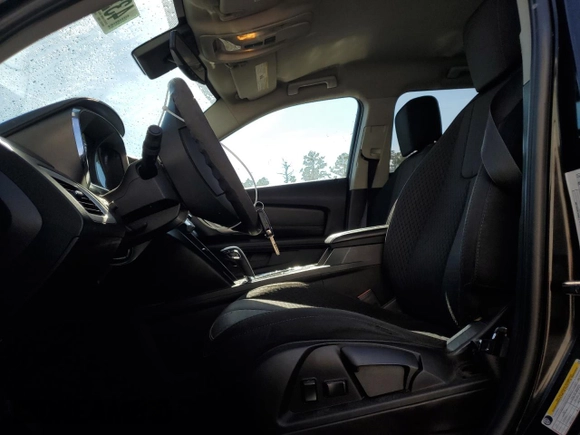 2014 GMC Terrain SLE с VIN 2GKFLVEK5E6327036, выставлен на аукционе Copart как лот 43253115 с пробегом 172 519 миль миль и Списание • Salvage title. История ставок и продаж доступна на DreamBid. Изображение 7.