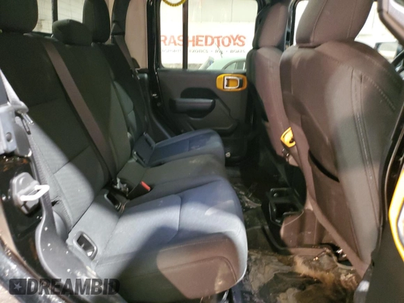 2021 Jeep Gladiator Willys with VIN 1C6HJTAG5ML576384, listed as a Copart auction lot 45904365 with 26,171 mi miles and Salvage title. Bid and sale history available at DreamBid. Image 11.