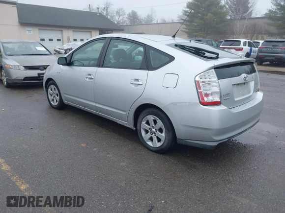 2007 Toyota Prius with VIN JTDKB20U973288241, listed as a IAAI auction lot 41914009 with 197,651 mi miles. Bid and sale history available at carsss.com. Image 3.