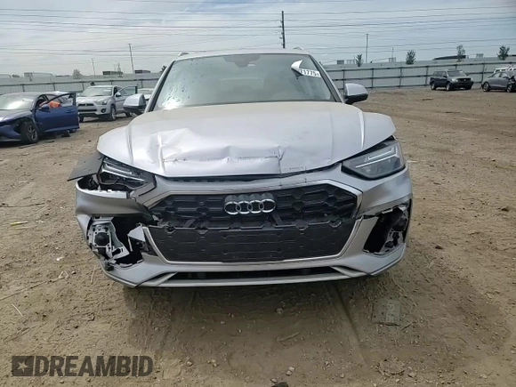 2024 Audi Q5 S line Premium Plus z VIN WA1EABFY9R2028418, wystawiony jako Copart lot #56371775 z przebiegiem 15 104 mil mil oraz Szkoda całkowita • Salvage title. Historia ofert i sprzedaży dostępna na DreamBid. Obrazek 13.