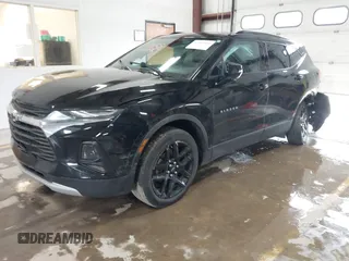 2020 Chevrolet Blazer LT z VIN 3GNKBBRA6LS684129, wystawiony jako IAAI lot #41850800 z przebiegiem 38 631 mil mil oraz . Historia ofert i sprzedaży dostępna na DreamBid. Obrazek 17.