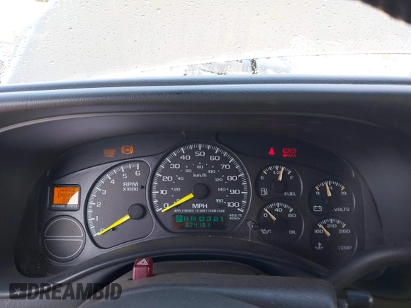 2000 Chevrolet Suburban LS with VIN 3GNFK16T1YG162181, listed as a IAAI auction lot 41843413 with 324,181 mi miles and . Bid and sale history available at DreamBid. Image 7.