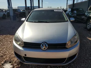 2012 Volkswagen Golf z VIN WVWBB7AJ2CW321378, wystawiony jako Copart lot #47142315 z przebiegiem 87 540 mil mil oraz Szkoda całkowita • Salvage title. Historia ofert i sprzedaży dostępna na DreamBid. Obrazek 5.