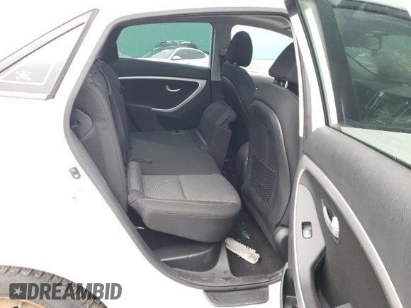 2014 Hyundai Elantra GT with VIN KMHD35LH1EU198851, listed as a Copart auction lot 58508734 with 0 mi miles and Non Repairable. Bid and sale history available at carsss.com. Image 10.