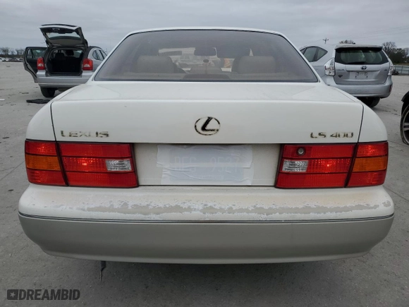 1998 Lexus LS 400 Luxury Sdn with VIN JT8BH28F5W0130899, listed as a Copart auction lot 80589624 with 264,056 mi miles and Clean Title. Bid and sale history available at carsss.com. Image 6.