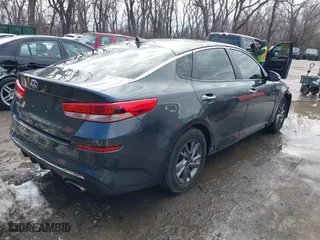 2020 Kia Optima LX with VIN 5XXGT4L38LG387015, listed as a IAAI auction lot 41629160 with 77,287 mi miles. Bid and sale history available at carsss.com. Image 4.