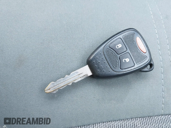 2006 Chrysler PT Cruiser Touring z VIN 3A4FY58B06T375074, wystawiony jako IAAI lot #42485642 z przebiegiem 78 709 mil mil oraz . Historia ofert i sprzedaży dostępna na DreamBid. Obrazek 11.