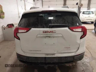 2023 GMC Terrain SLE z VIN 3GKALTEG4PL169930, wystawiony jako IAAI lot #41506508 z przebiegiem 13 728 mil mil oraz . Historia ofert i sprzedaży dostępna na DreamBid. Obrazek 16.