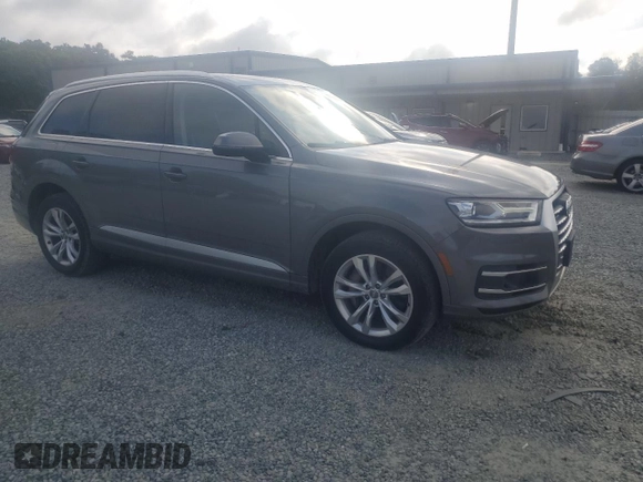 2017 Audi Q7 Premium Plus z VIN WA1LHAF78HD042253, wystawiony jako Copart lot #61236055 z przebiegiem 208 713 mil mil oraz Czysty tytuł • Clean title. Historia ofert i sprzedaży dostępna na DreamBid. Obrazek 4.
