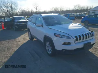 2018 Jeep Cherokee Latitude with VIN 1C4PJMCX8JD548480, listed as a IAAI auction lot 41378186 with 52,051 mi miles. Bid and sale history available at carsss.com. Image 1.