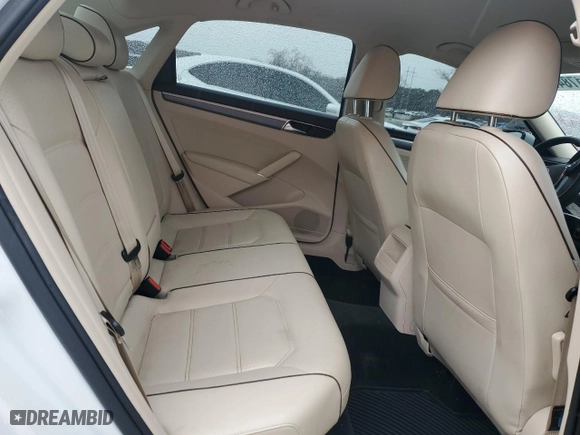 2017 Volkswagen Passat R-Line w/Comfort Pkg with VIN 1VWDT7A33HC028084, listed as a Copart auction lot 45917845 with 111,088 mi miles and Salvage Title. Bid and sale history available at carsss.com. Image 10.