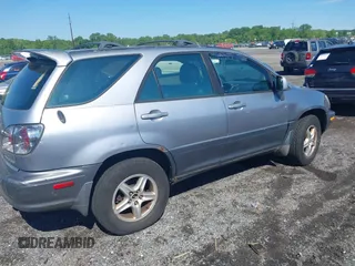 2002 Lexus RX 300 with VIN JTJHF10U820272984, listed as a IAAI auction lot 42220493 with Not Provided miles and . Bid and sale history available at DreamBid. Image 4.
