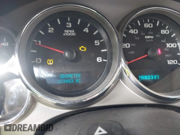 2007 GMC Sierra 1500 SLE1 z VIN 2GTEC13J671516076, wystawiony jako IAAI lot #42362311 z przebiegiem 359 483 mil mil oraz . Historia ofert i sprzedaży dostępna na DreamBid. Obrazek 7.