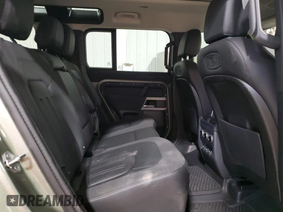 2020 Land Rover Defender SE with VIN SALEP7EU1L2020684, listed as a Copart auction lot 82365924 with 35,457 mi miles and Salvage title. Bid and sale history available at DreamBid. Image 11.