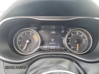 2019 Jeep Cherokee Limited with VIN 1C4PJMDX8KD456737, listed as a Copart auction lot 62178195 with 41,249 mi miles and Salvage title. Bid and sale history available at DreamBid. Image 9.