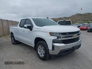 2021 Chevrolet Silverado 1500 LT with VIN 1GCRYDED5MZ372728, listed as a IAAI auction lot 42127165 with 162,277 mi miles and . Bid and sale history available at DreamBid. Image 1.