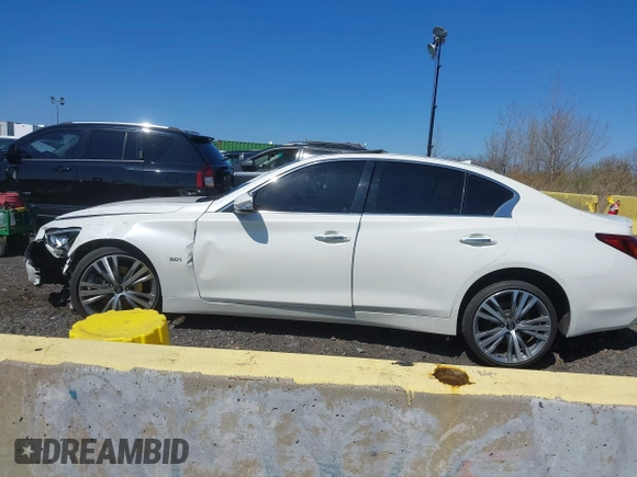 2020 Infiniti Q50 3.0t LUXE with VIN JN1EV7AR3LM253214, listed as a IAAI auction lot 41909214 with 55,460 mi miles. Bid and sale history available at carsss.com. Image 13.
