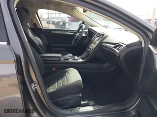 2020 Ford Fusion SE with VIN 3FA6P0HD0LR188610, listed as a IAAI auction lot 41729297 with 55,118 mi miles. Bid and sale history available at carsss.com. Image 5.