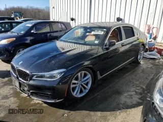 2016 BMW 7 Series 750i xDrive with VIN WBA7F2C5XGG417401, listed as a Copart auction lot 83038544 with 0 mi miles and Salvage Title. Bid and sale history available at carsss.com. Image 1.