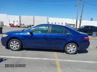 2009 Toyota Camry with VIN 4T1BE46K29U301154, listed as a IAAI auction lot 41817381 with 184,705 mi miles. Bid and sale history available at carsss.com. Image 14.