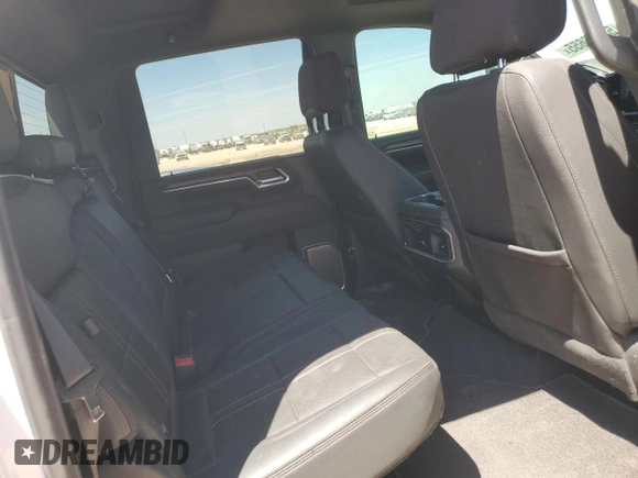 2024 Chevrolet Silverado 3500HD High Country with VIN 1GC4YVEY8RF253972, listed as a Copart auction lot 53496655 with 37,936 mi miles and Salvage title. Bid and sale history available at DreamBid. Image 10.