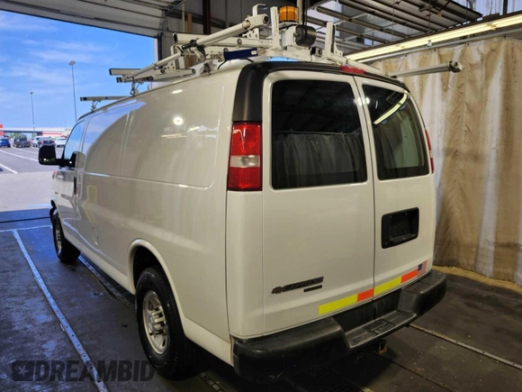 2016 Chevrolet Express Cargo with VIN 1GCWGAFF6G1325375, listed as a IAAI auction lot 42847019 with 227,137 mi miles and . Bid and sale history available at DreamBid. Image 3.