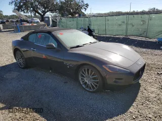 2011 Maserati GranTurismo Convertible with VIN ZAM45KMA6B0054287, listed as a Copart auction lot 84340274 with 0 mi miles and Salvage Title. Bid and sale history available at carsss.com. Image 4.