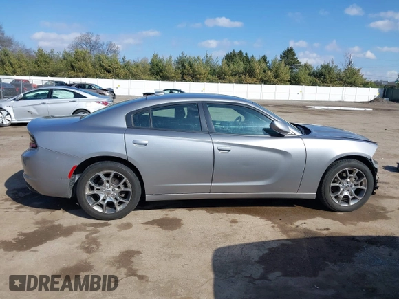 2015 Dodge Charger SXT z VIN 2C3CDXJG3FH754900, wystawiony jako IAAI lot #41850117 z przebiegiem 177 570 mil mil oraz . Historia ofert i sprzedaży dostępna na DreamBid. Obrazek 14.