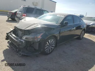 2023 Nissan Altima SV z VIN 1N4BL4DV9PN301463, wystawiony jako Copart lot #51280175 z przebiegiem 39 179 mil mil oraz Szkoda całkowita • Salvage title. Historia ofert i sprzedaży dostępna na DreamBid. Obrazek 1.