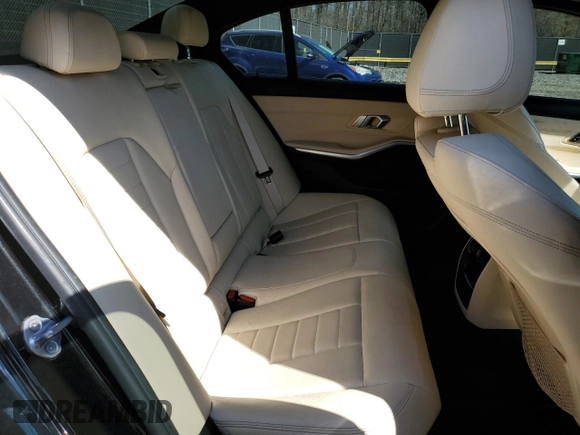 2019 BMW 3 Series 330i with VIN 3MW5R1J5XK8B00074, listed as a Copart auction lot 50806195 with 77,777 mi miles and Salvage Title. Bid and sale history available at carsss.com. Image 10.