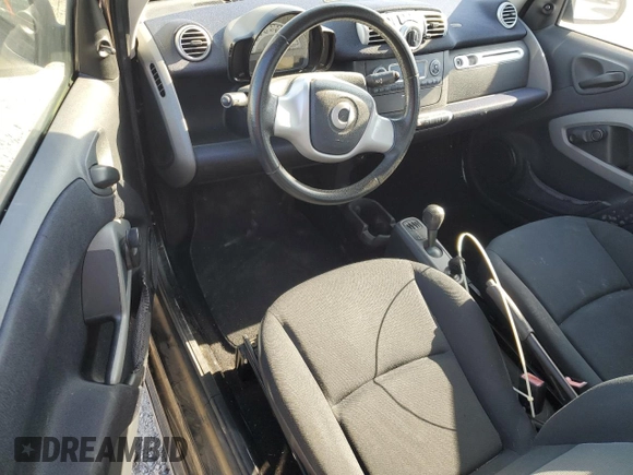 2012 Smart fortwo Pure z VIN WMEEJ3BA4CK572144, wystawiony jako Copart lot #42556025 z przebiegiem 99 007 mil mil oraz Tytuł czysty. Historia ofert i sprzedaży dostępna na DreamBid. Obrazek 8.